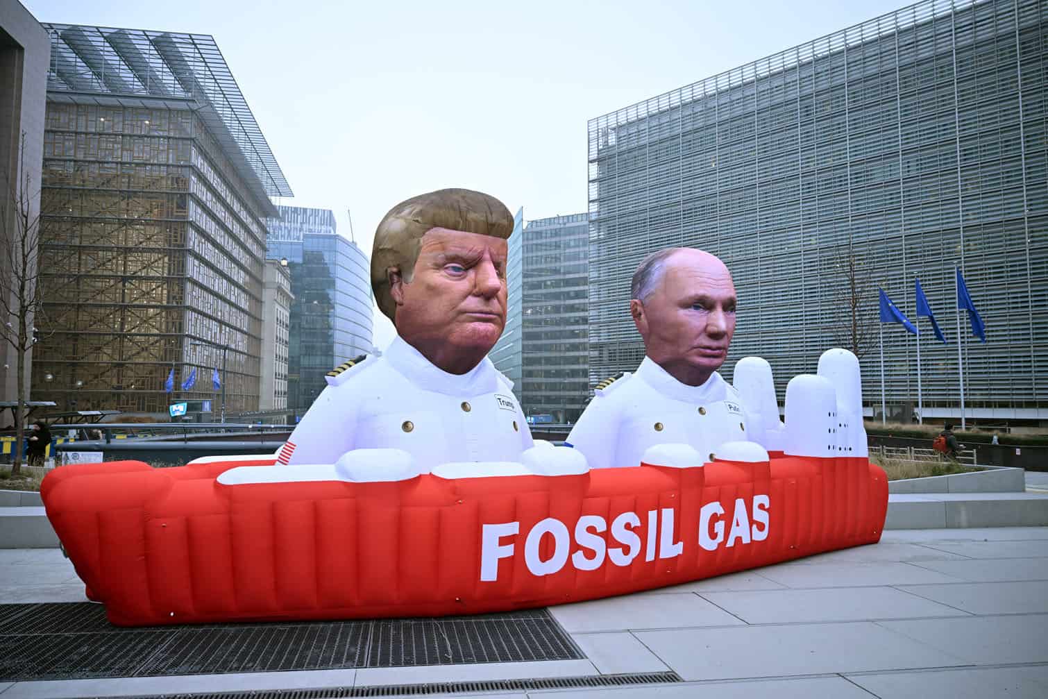 Greenpeace activists protest EU gas dependence on US and Russia in Brussels
