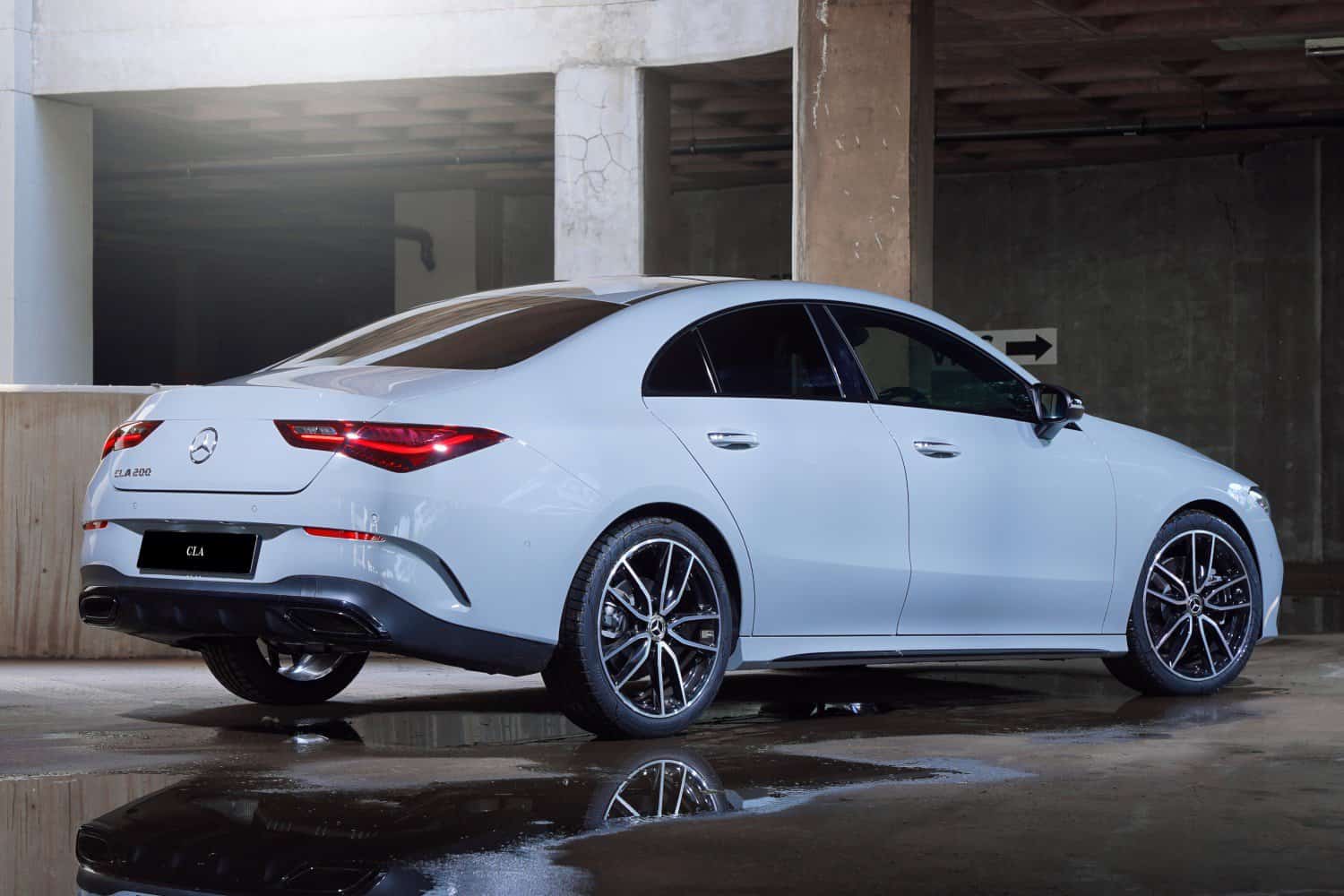 Mercedes Benz CLA 'Night Edition'