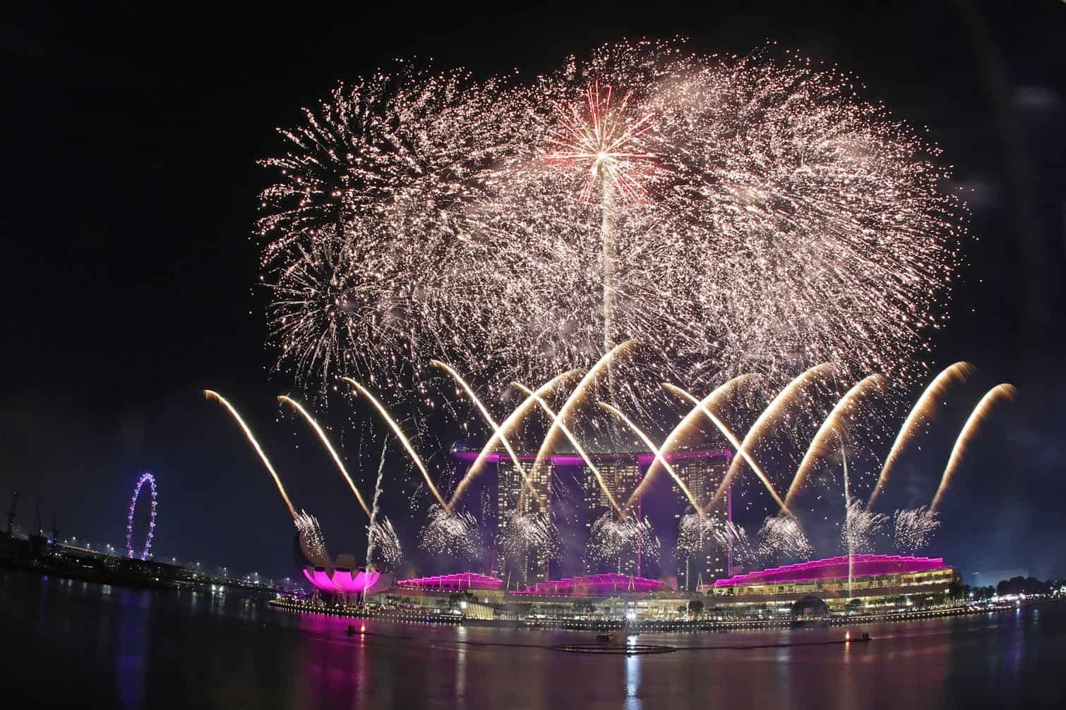 Singapore Celebrates New Year's Eve