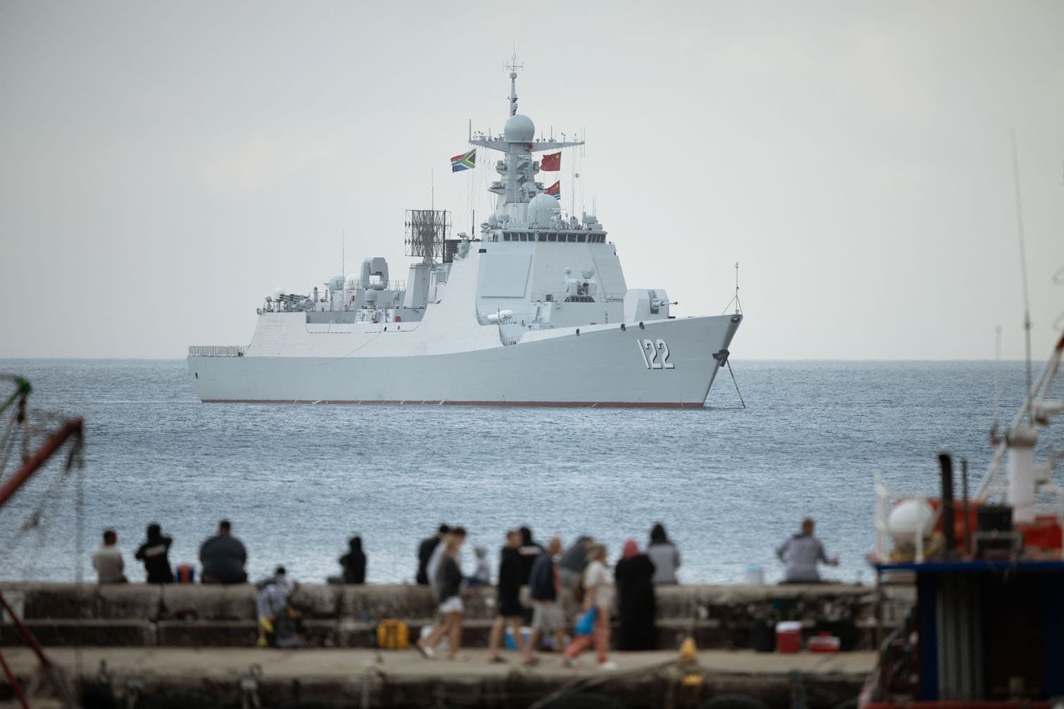 Chinese guided-missile destroyer Tangshan