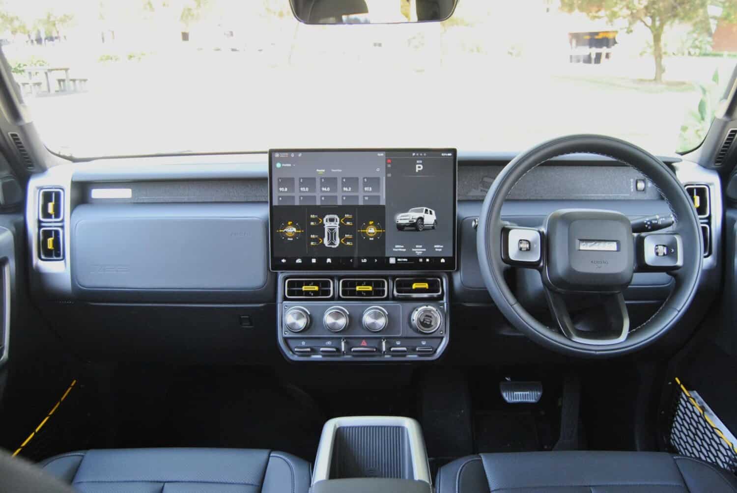 iCaur V23 South Africa pre-launch drive