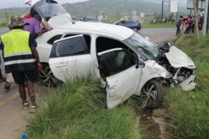 Sixteen school children injured after taxi and car collide in KZN