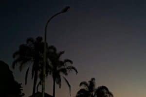 We investigate whether the street lights are on in Middelburg.