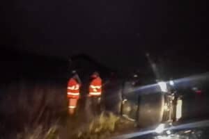 Bakkie overturns during hailstorm on N4.