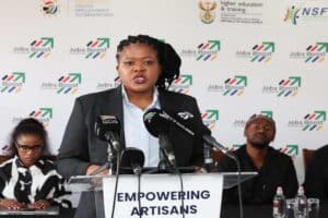 PYEI creates 294 000 new youth opportunities in Q3