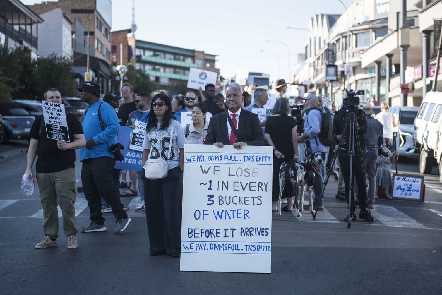 Melville and Westdene residents protest lack of water supply