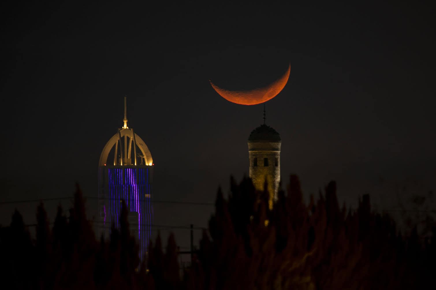 Crescent moon of Ramadan in Erbil