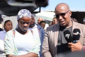 MEC Chiloane visited the family of a grade 3 pupil after a wall collapse tragedy claims the youngster's life at a Daveyton school