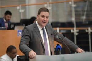 Hill-Lewis-DA-congress-Zille