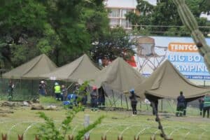 'Great trek' from illegally occupied Tshwane building stalled