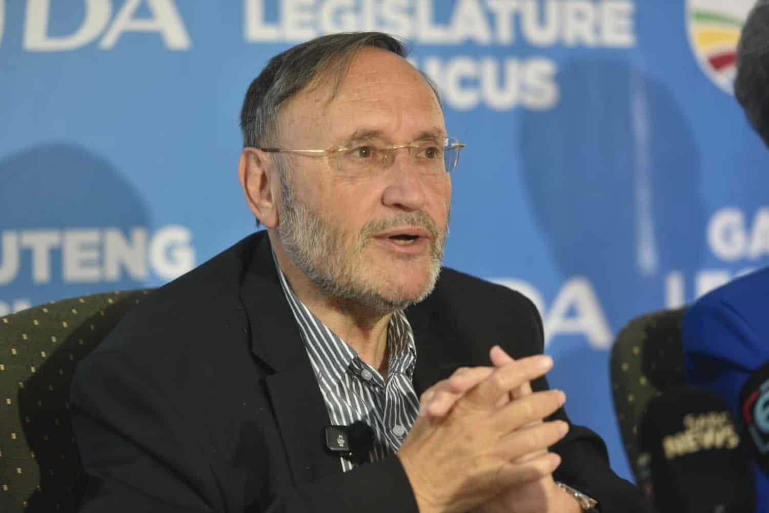 DA's Gauteng health spokesperson, Jack Bloom, briefs media at the Johannesburg Legislature, 11 March 2026 on former provincial Department of Health CFO Lerato Madyo. Picture: Nigel Sibanda/ The Citizen