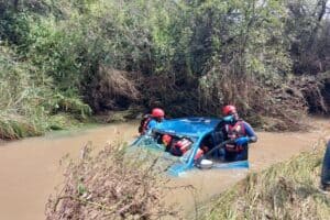 Four bodies recovered after car swept away at overflowing Limpopo bridge