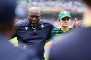 Mandla Mashimbyi and Laura Wolvaardt