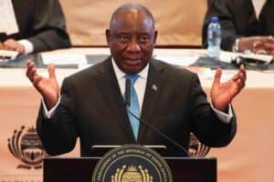 Rev your engines, Ramaphosa to attend F1 race to boost SA's chances to host a Grand Prix