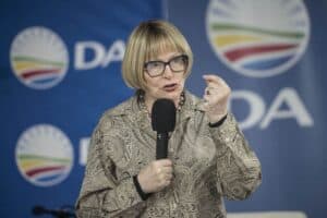 Zille winning PR war in race for Joburg's mayoral chain