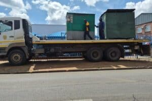 Containers used as kitchen stalls were removed by EMPD members.