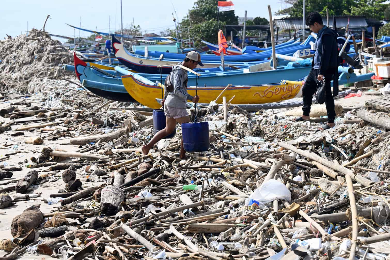 Marine debris and plastic waste washed ashore