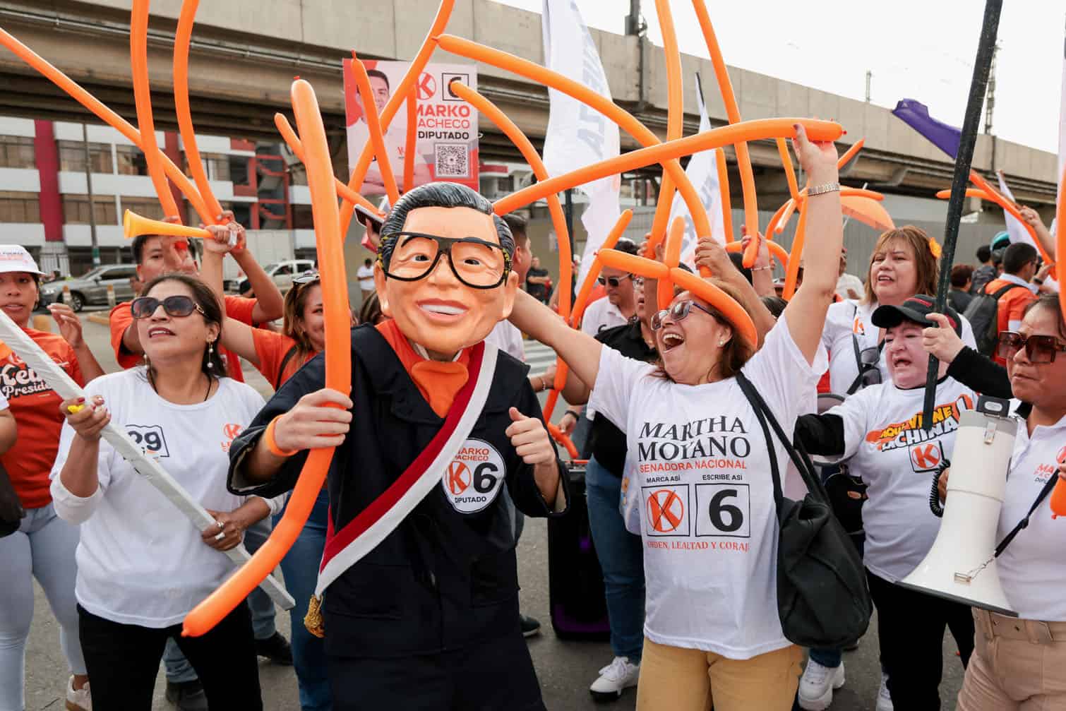 A man wearing a mask of former President Alberto Fujimori