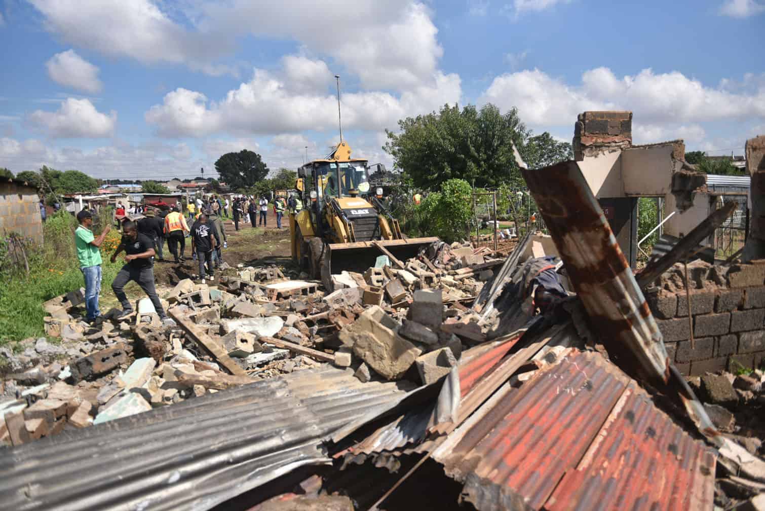 Tladi Camp demolition
