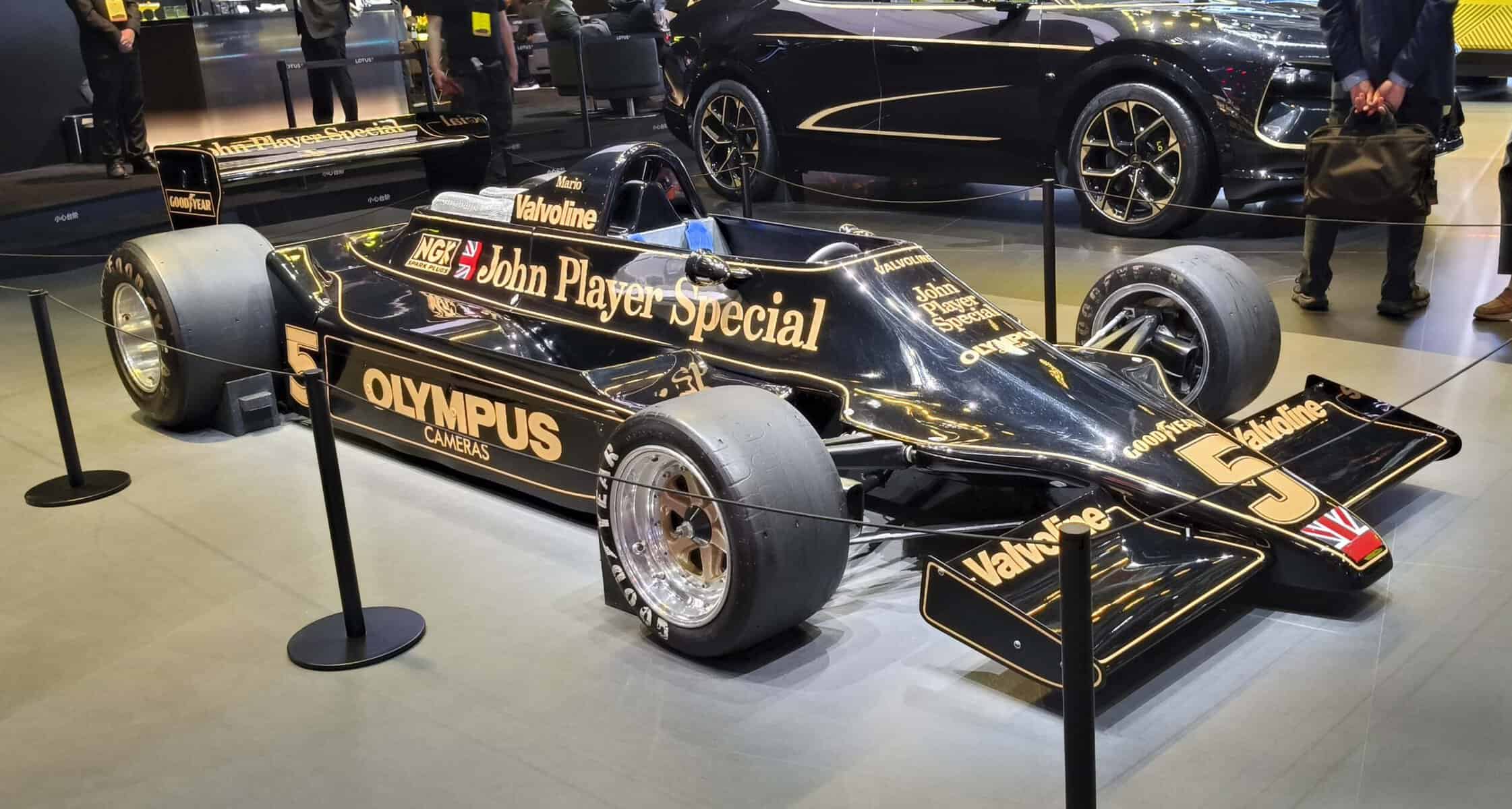 A Lotus John Player Special F1 car