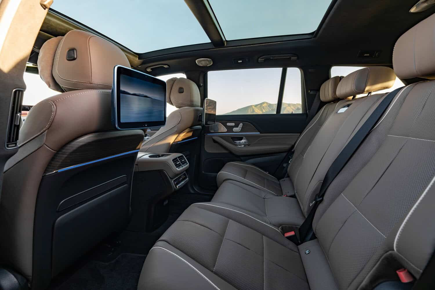 Mercedes-Benz removes wraps from facelift GLS