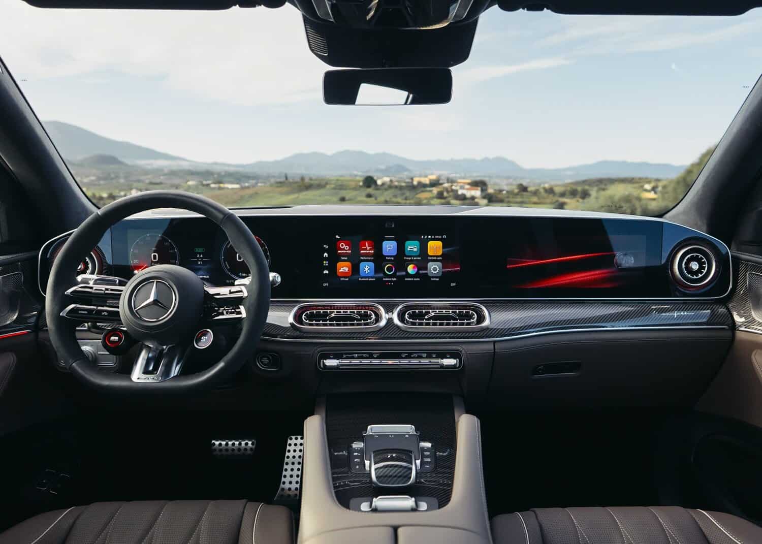 Mercedes-AMG reveals facelift GLE 53