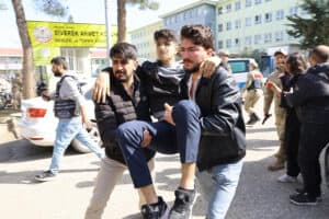 Ex-pupil wounds 16 in Turkey school shooting