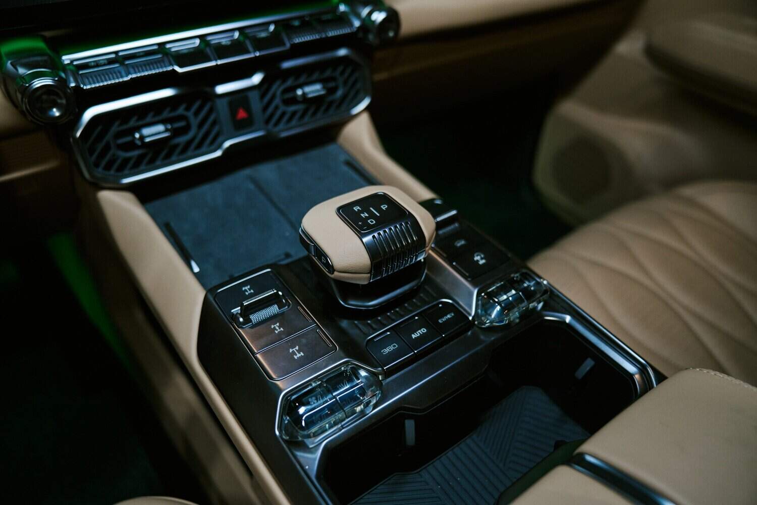 Chery reveals KP31 interior for the first time