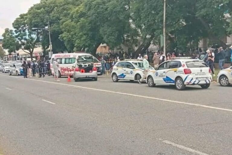 Husband killed, wife wounded in suspected Emmarentia road rage incident