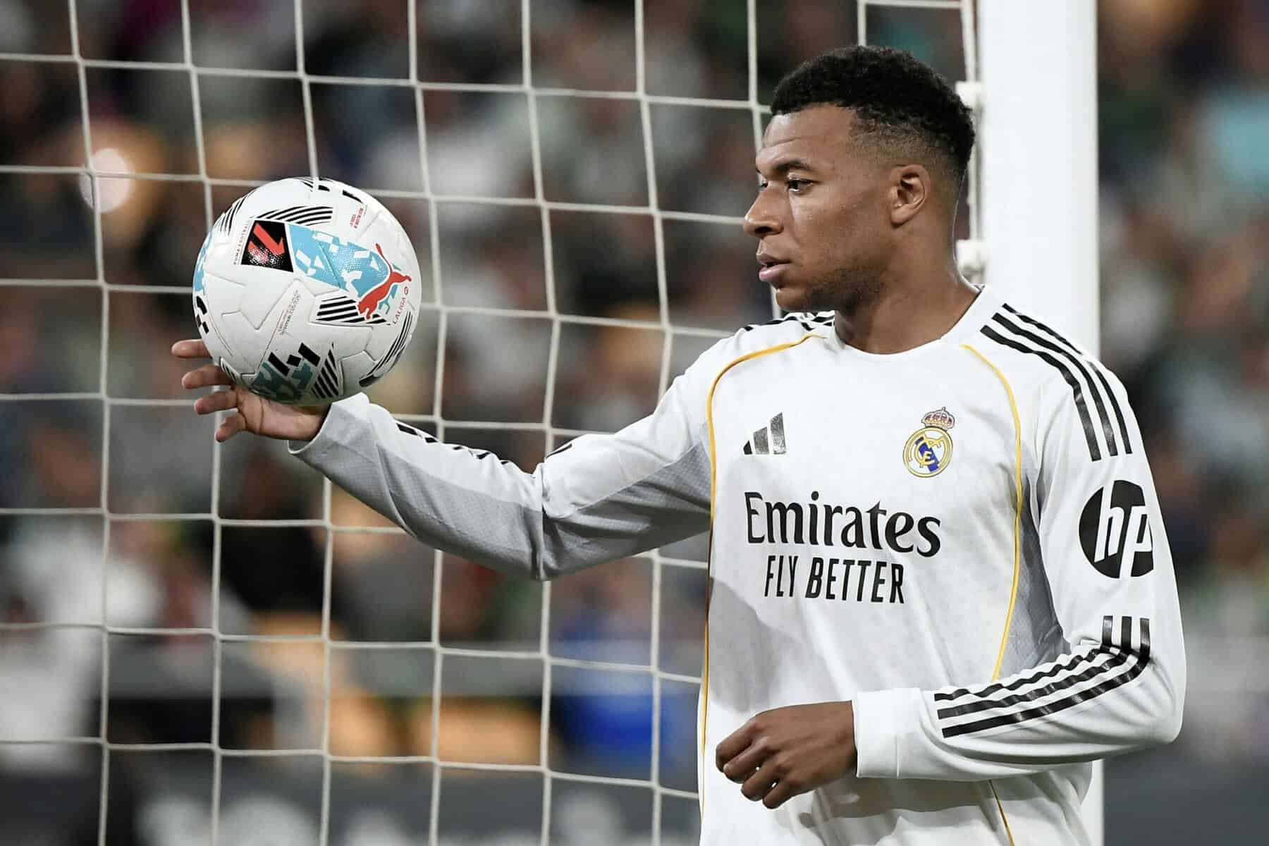 Real Madrid’s Mbappe suffers hamstring issue at Betis