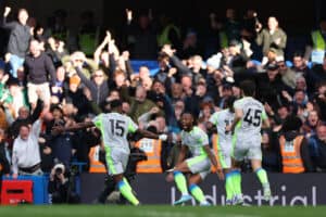 Man City rout Chelsea to close gap on leaders Arsenal