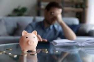More men than women say they are poor in South Africa, Stats SA finds