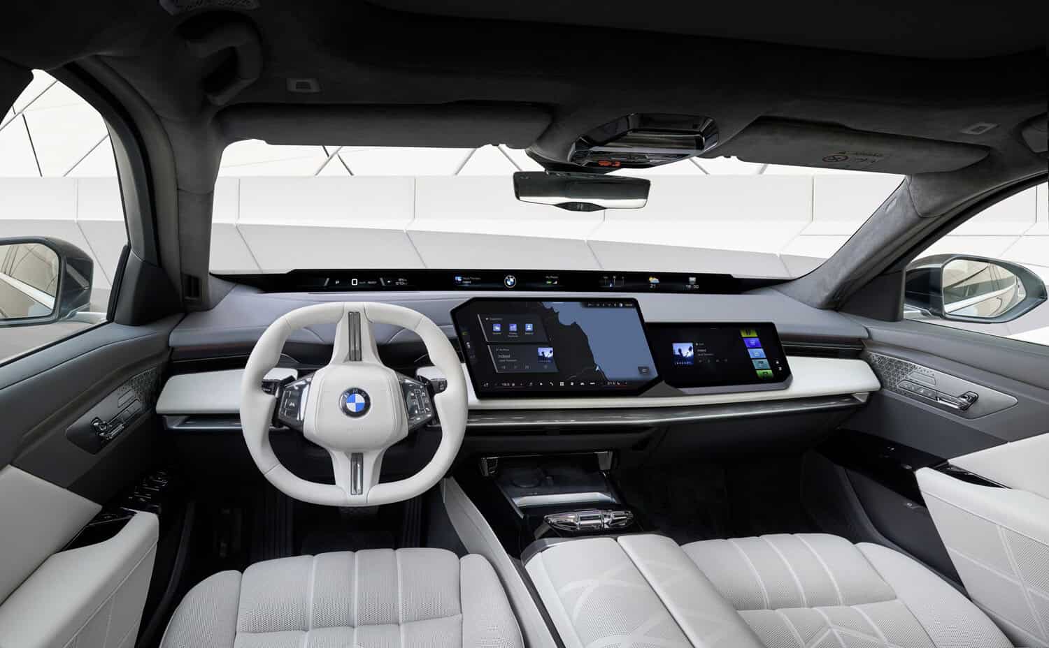 Wraps come off facelift BMW 7 Series