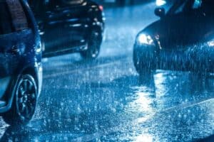 Storm chaos: accidents and flooding hit Johannesburg [VIDEO]