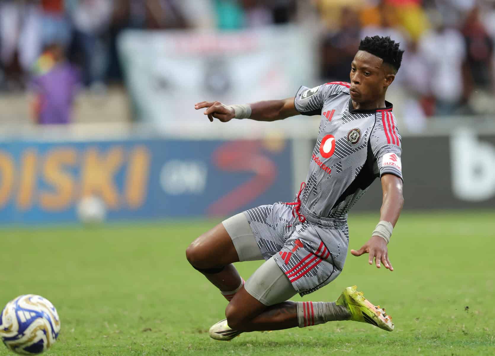 Pirates coach Ouaddou defends misfiring Mbuthuma