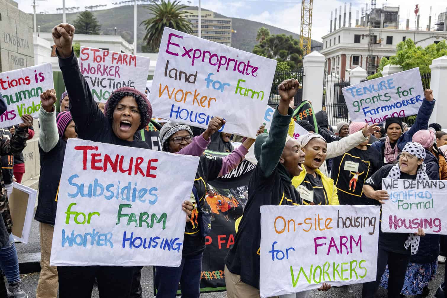 Women Protest To Demand Land And Grants For Farm Workers In The Western Cape