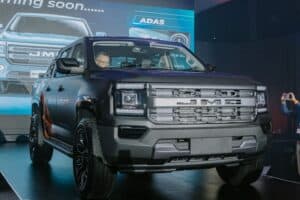 JMC Grand Avenue set to take on mid spec Ford Ranger and Toyota Hilux