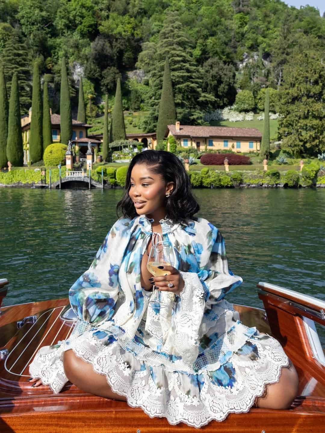 DJ, influencer and media personality Sithelo Shozi is engaged. Picture: Instagram/ @_sithelo