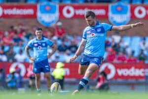Bulls halfback pairing Embrose Papier and Handré Pollard