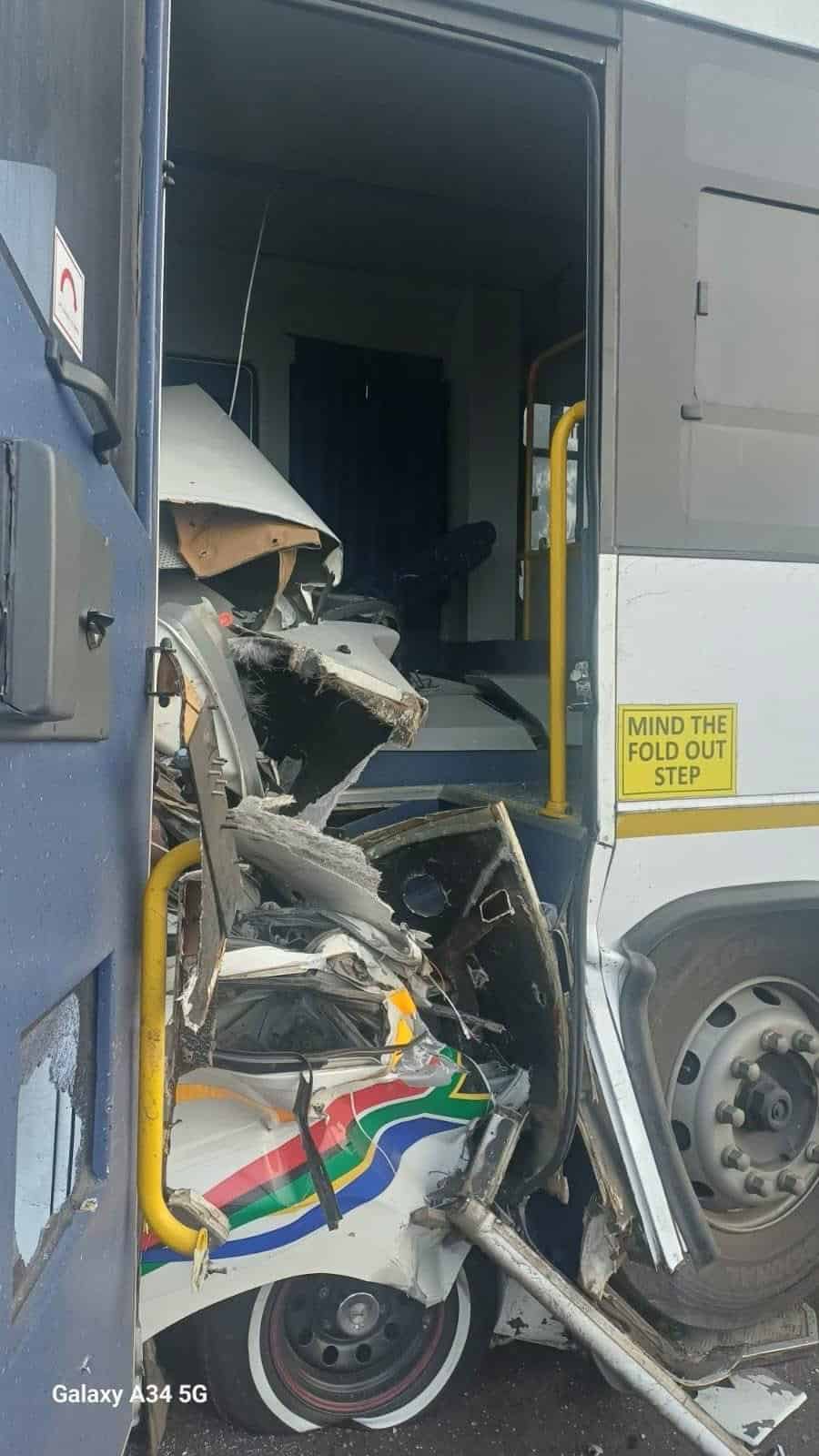 Bus-and-tAXI-Crash.jpeg