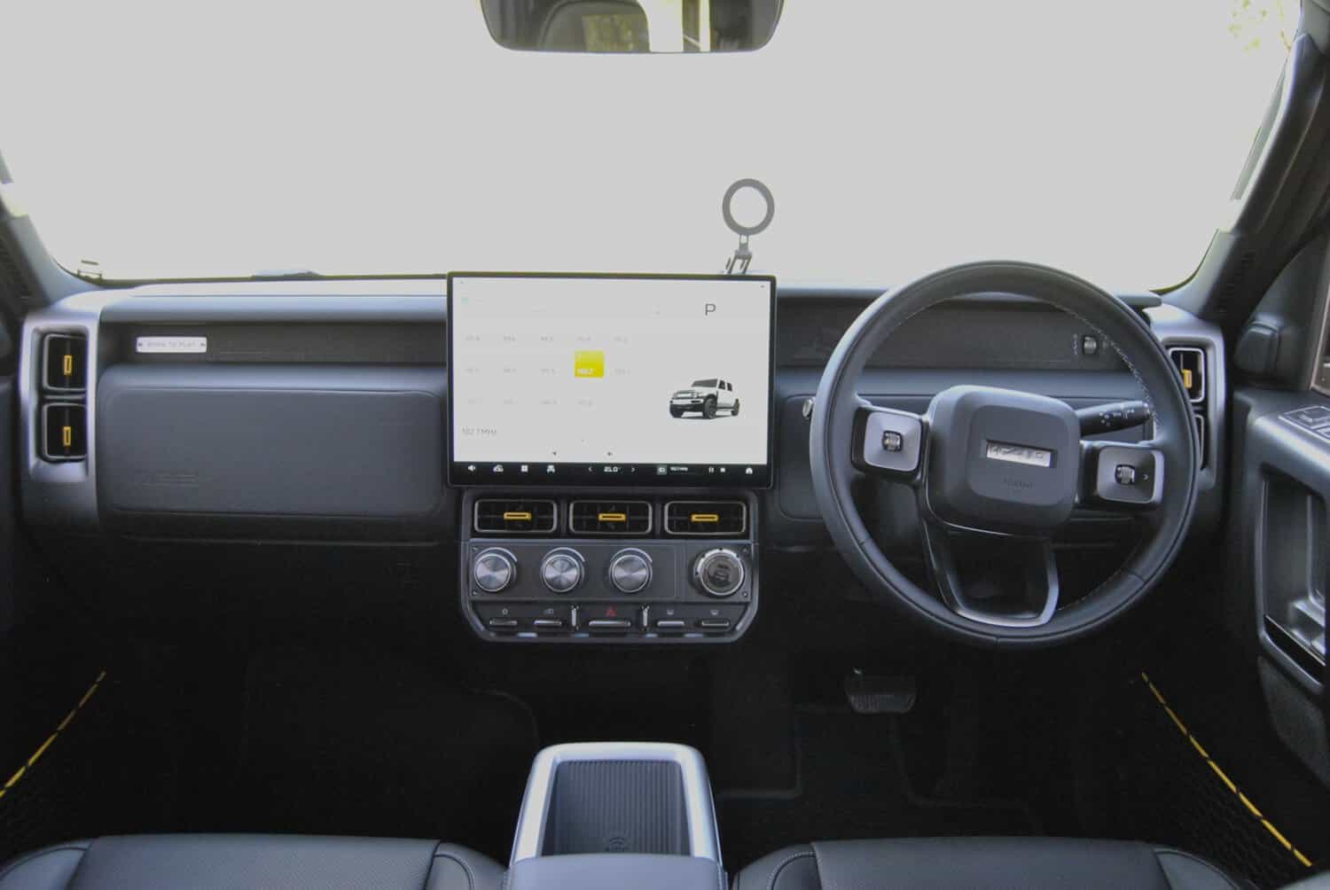 iCaur V23 launches in South Africa