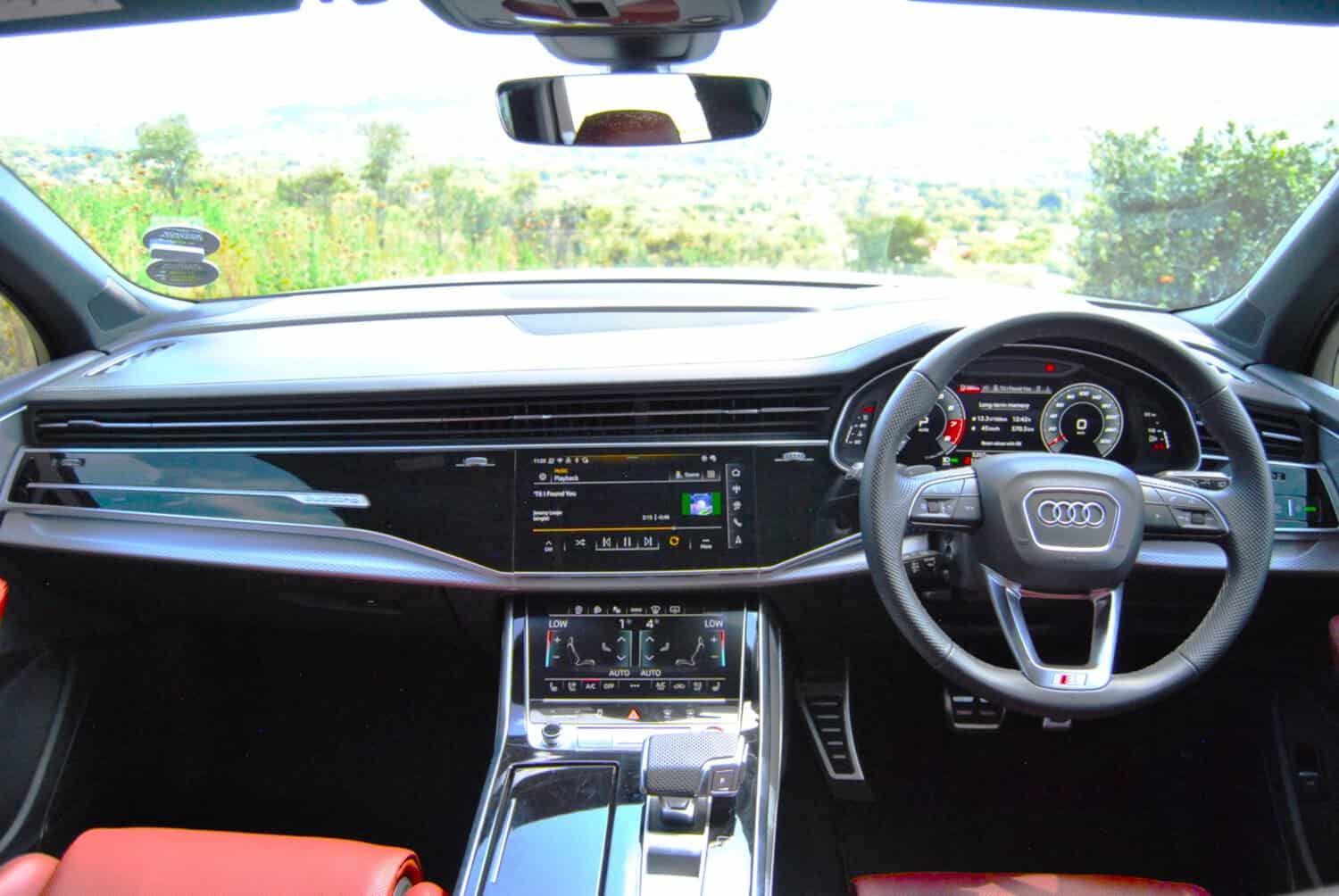 Driving the petrol Audi SQ7
