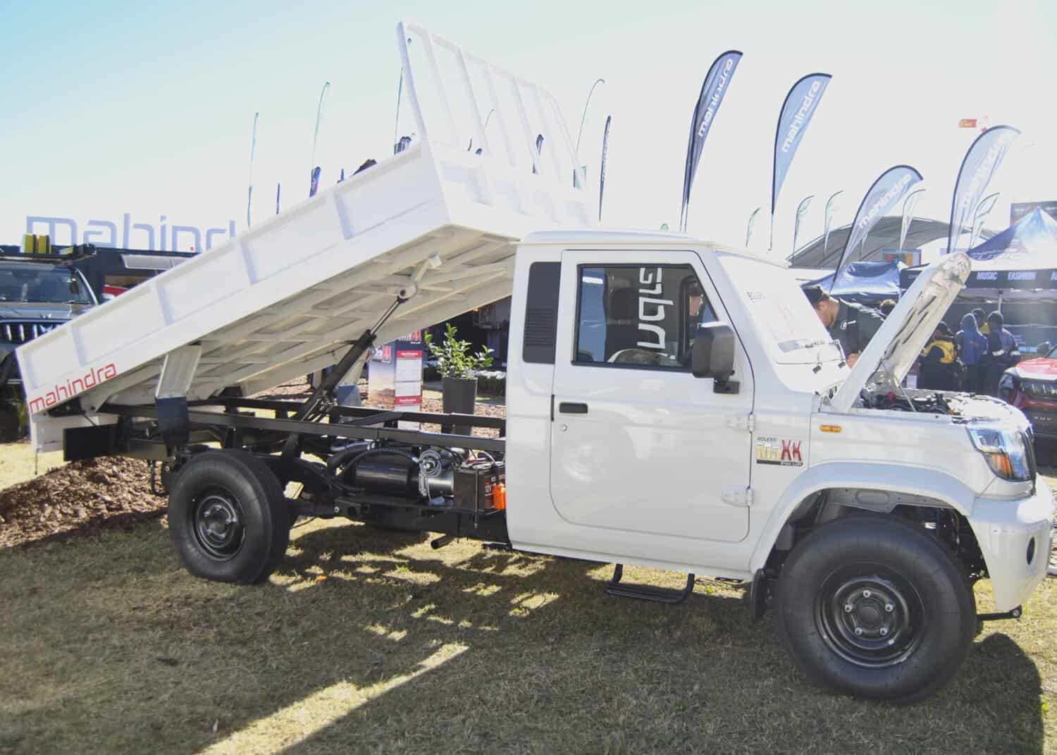 Mahindra Bolero Maxx revealed at Nampo