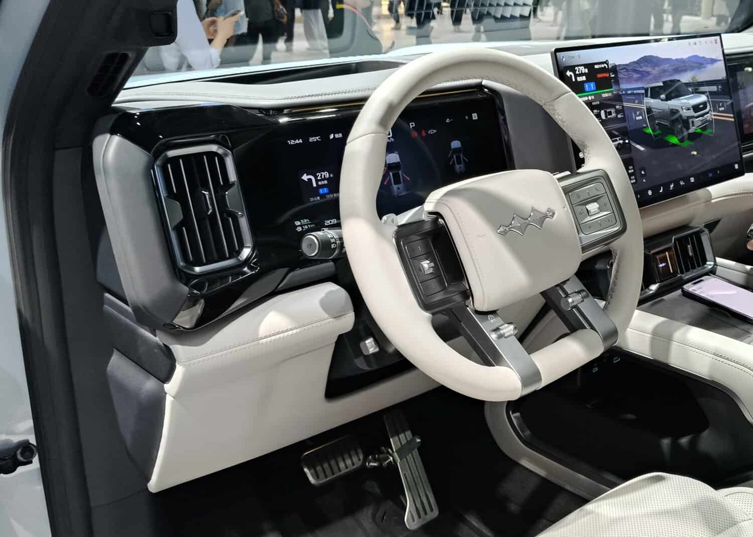 Denza's likely flagship SUV for South Africa previewed at Beijing Motor Show