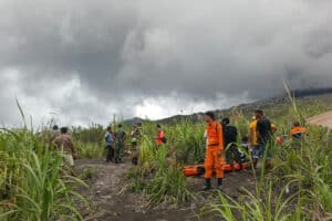 Three hikers killed in Indonesia volcanic eruption