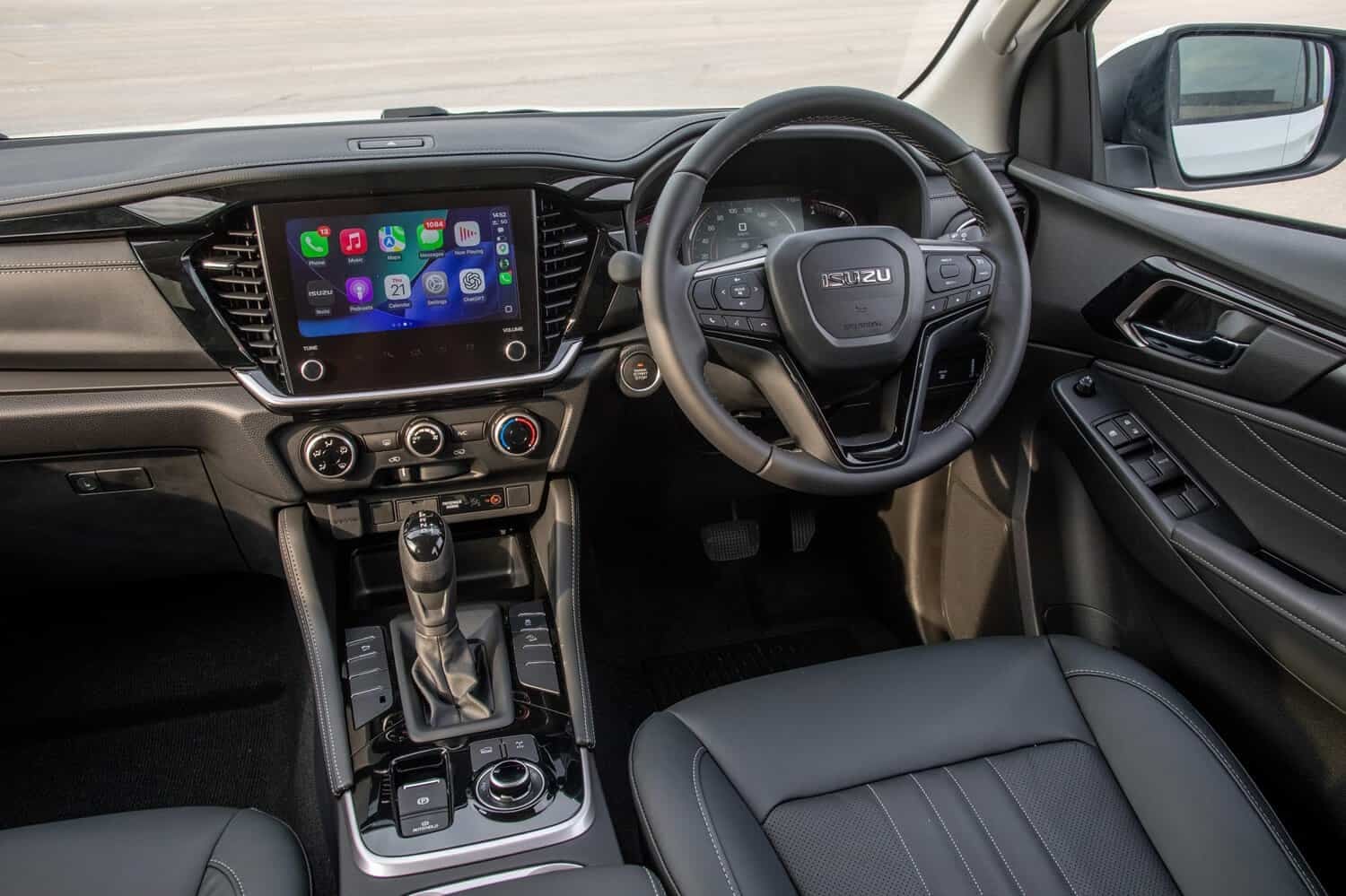 Lightly revised Isuzu MU-X South Africa price