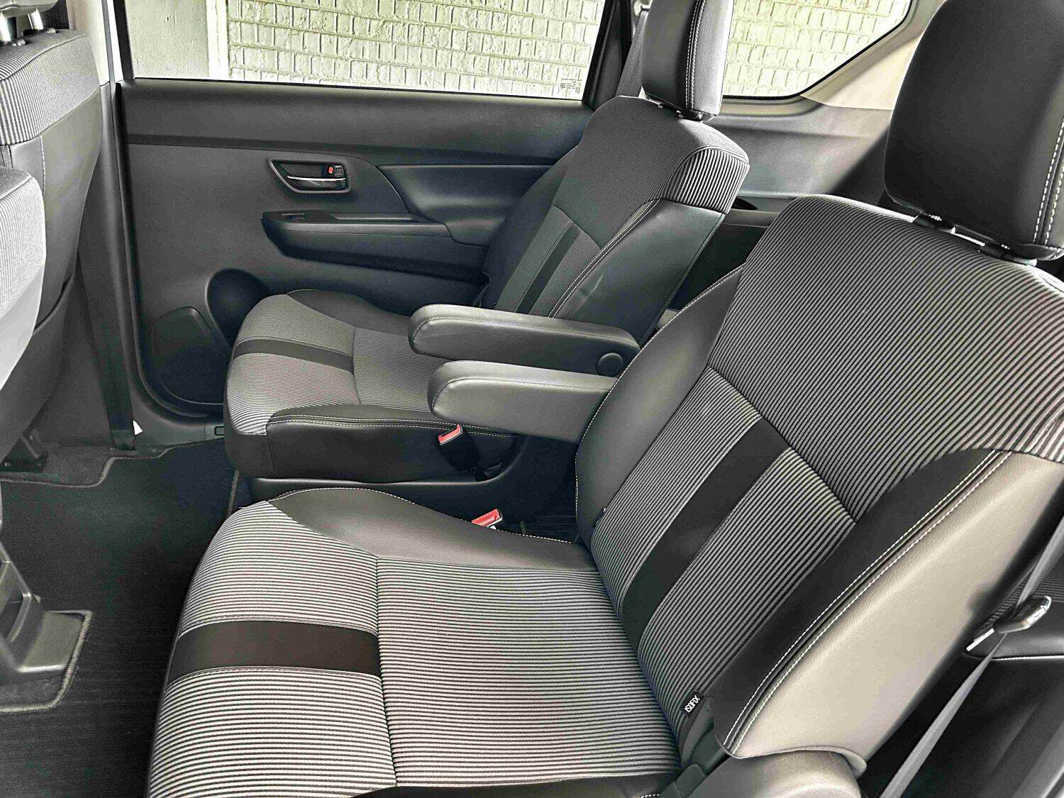suzuki-xl6-seats.jpg
