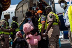 586 Nigerians repatriated from SA, 268 on first flight