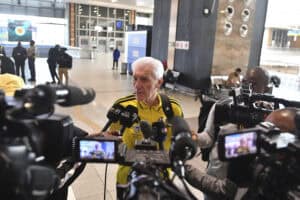 Broos brushes off visa drama as Bafana eyes Mexico test