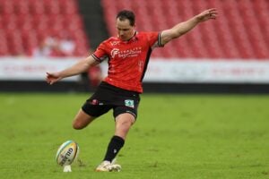 Lions flyhalf Chris Smith